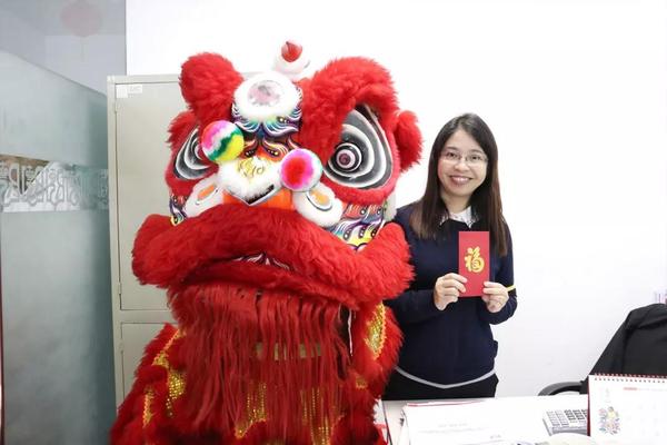 皇家空调丨2019，开工大吉 醒狮迎瑞年